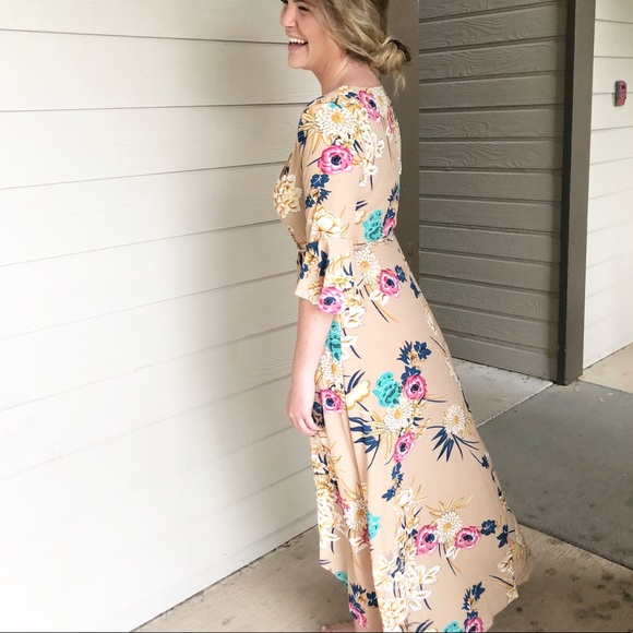 NEW ARRIVAL - Floral High Low Wrap Dress - Picture 2 of 4